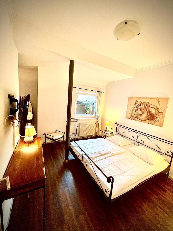 Hotel Zur Roemerbruecke Neuwied Extérieur photo